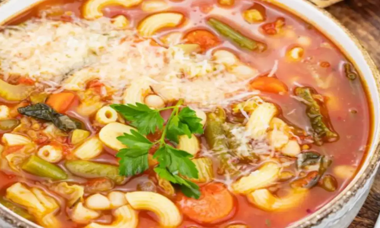 Minestrone soup